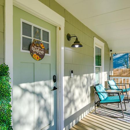 Greenville Escape With Deck And Fire Pit! Exterior photo