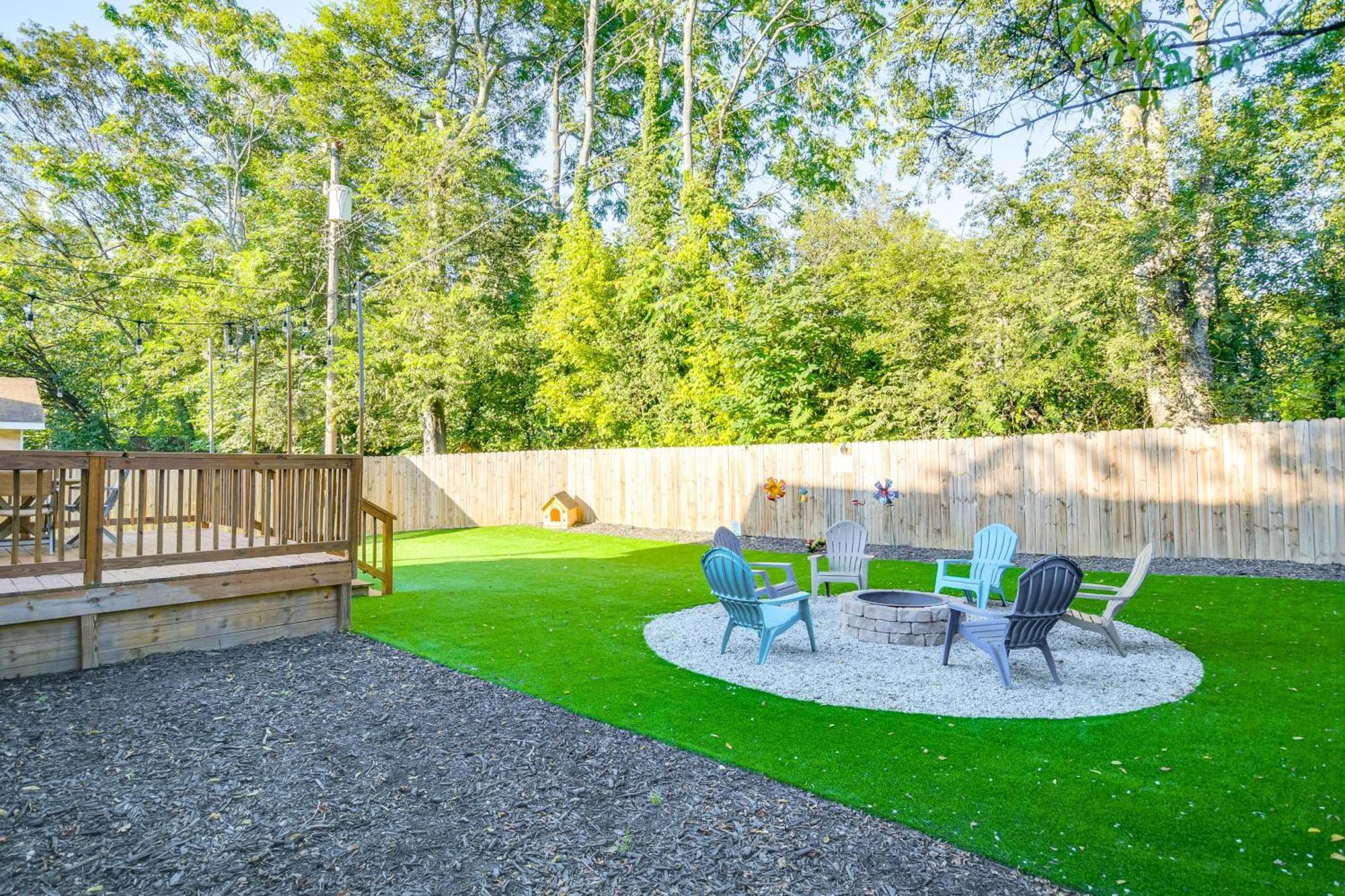 Greenville Escape With Deck And Fire Pit! Exterior photo